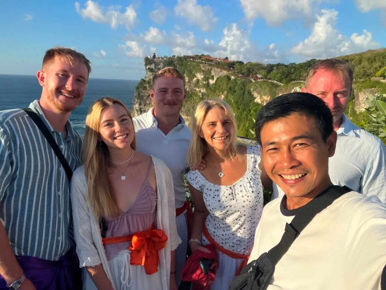 Uluwatu Cliff & Sunset Tour